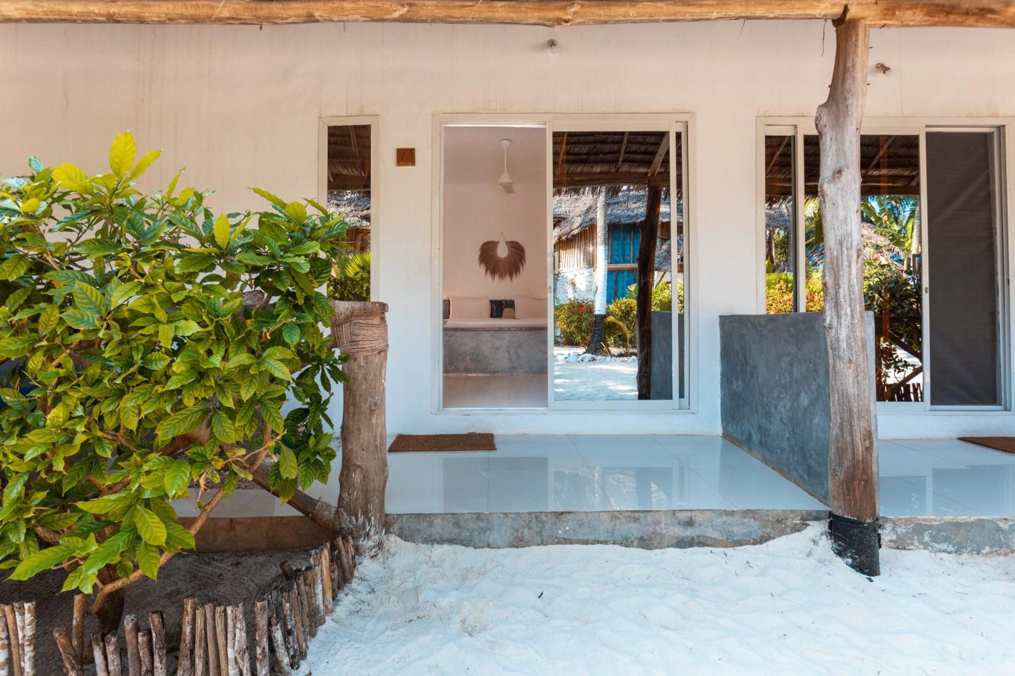 Maisha Matamu Beach Hotel פאג'ה מראה חיצוני תמונה